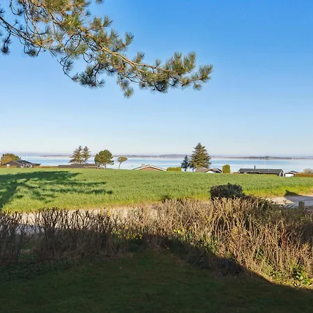 Feriehus Hyggeligt Med Havudsigt *