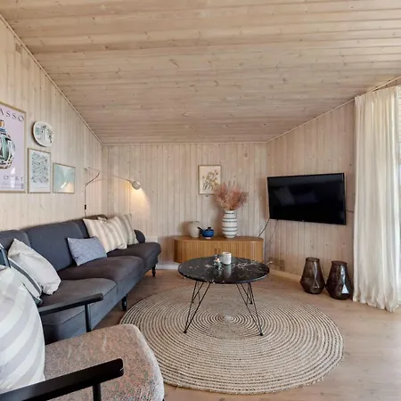 Holiday home Cosy Holiday Home With Sea View Faaborg