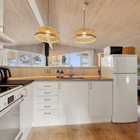 Holiday home Cosy Holiday Home With Sea View *